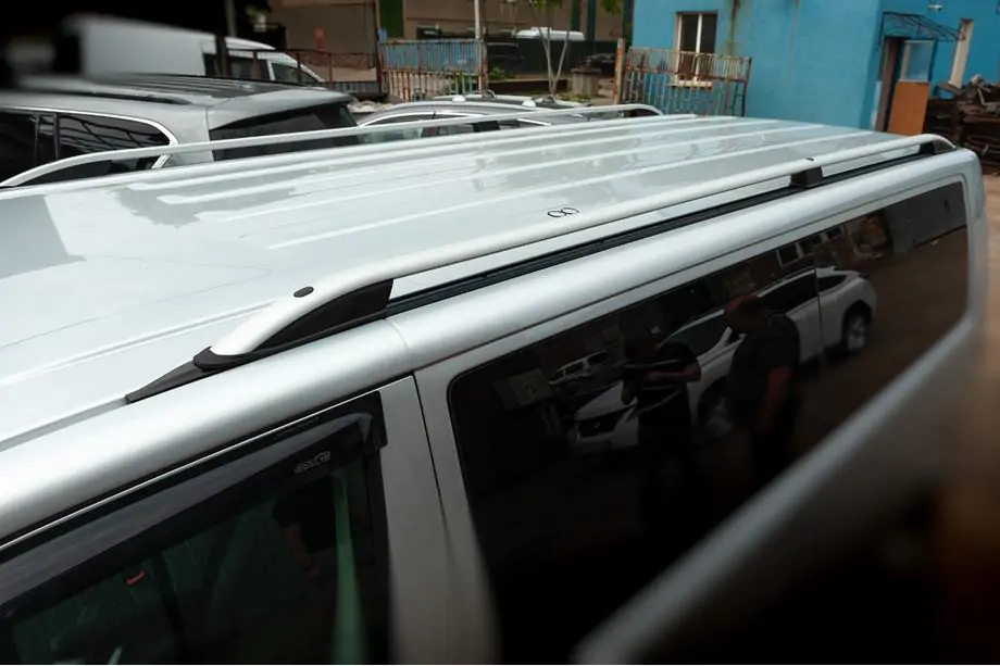 Volkswagen T6 2015-2024 рр. Рейлінги CROWN (сірий мат) Image