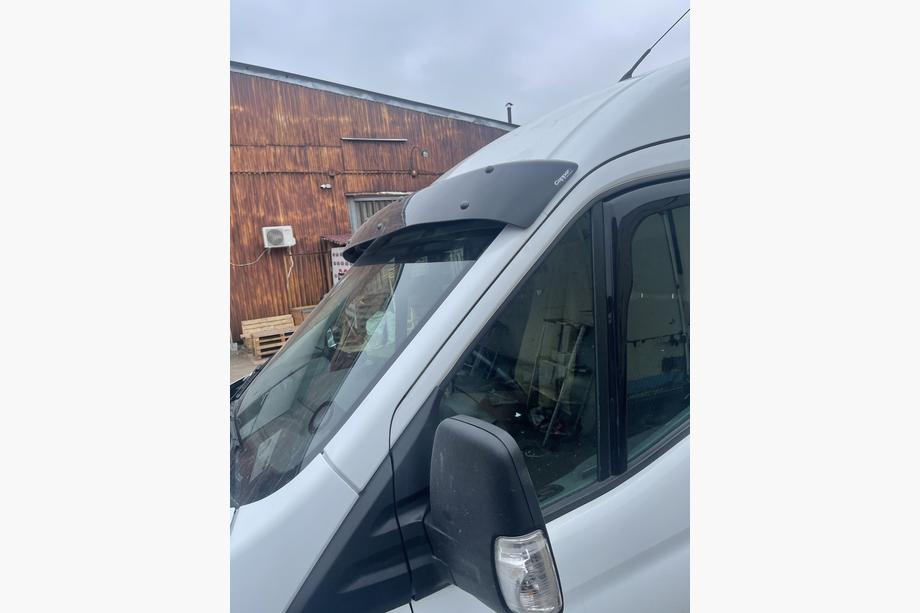 Ford Transit 2014- рр. Козирьок на лобове скло (чорний глянець, 5мм) Фото 22