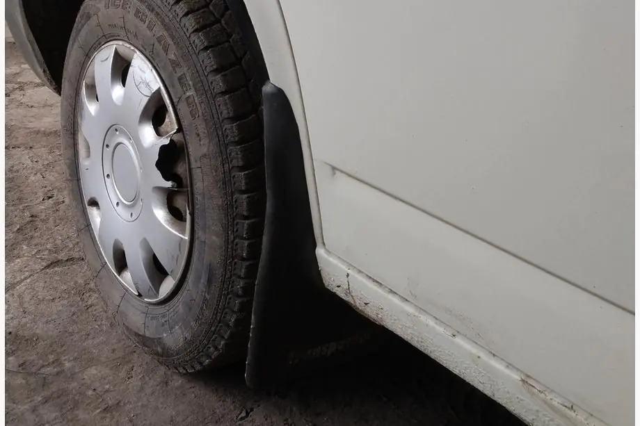 Volkswagen T4 Caravelle/Multivan 1990-2003 рр. Бризковики Premium Фото 5