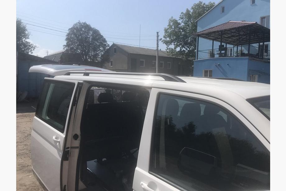 Volkswagen T5 Transporter 2003-2010 рр. Рейлінги Чорні Довга база, Пластикові ніжки Фото 10