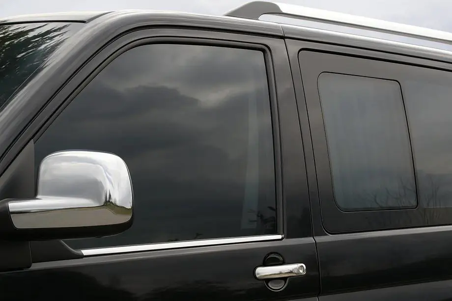 Volkswagen T5 Caravelle 2004-2010 рр. Окантовка вікон (2 шт, сталь) Image