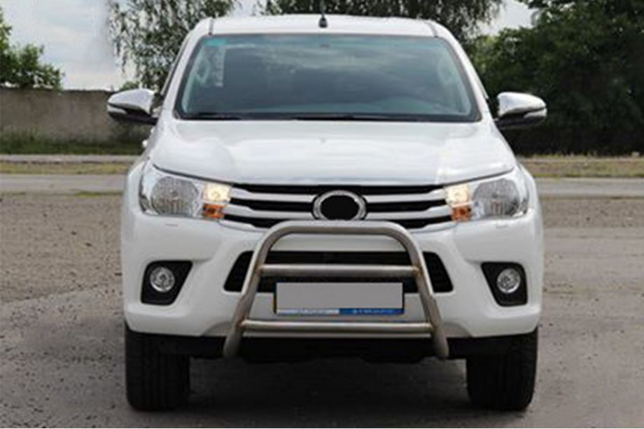 Toyota Hilux 2015- рр. Передній захист WT023 (нерж) Фото 3
