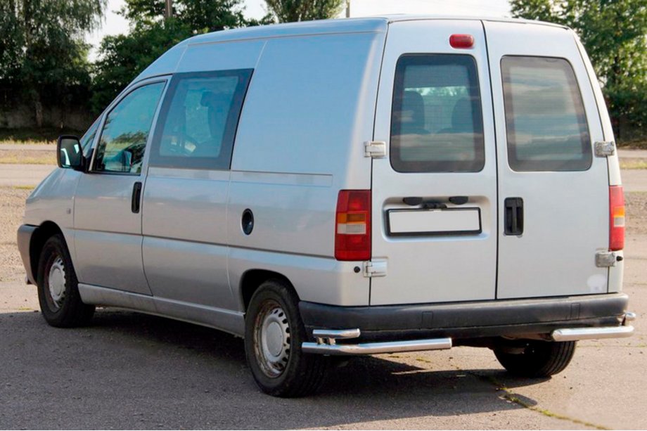 Peugeot Expert 1995-2007 рр. Задні подвійні куточки AK003-подвійний (нерж) Фото 2