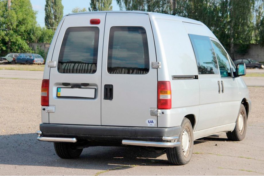 Peugeot Expert 1995-2007 рр. Задні подвійні куточки AK003-подвійний (нерж) Фото 4