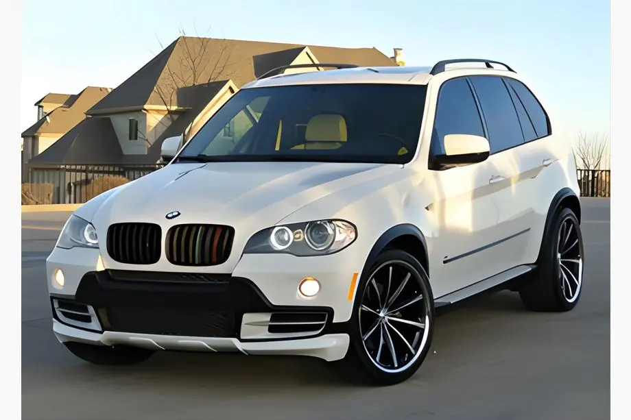 BMW X5 E70 2007-2013 рр. Накладка на передній бампер (2007-2010, під фарбування) Image