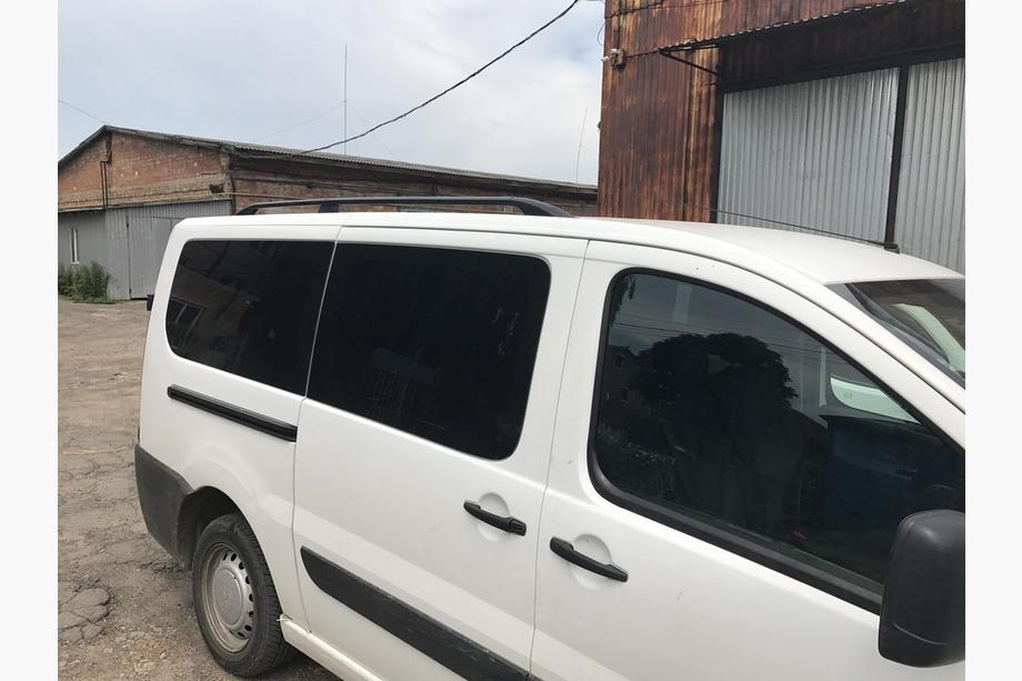 Fiat Scudo 2007-2015 рр. Рейлінги, Чорний колір Довга база, Пластикові ніжки Фото 2