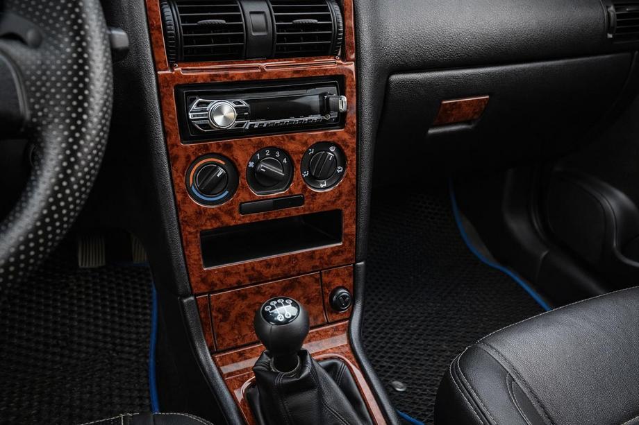 Opel Astra G classic 1998-2012 рр. Накладки на панель Титан Фото 1