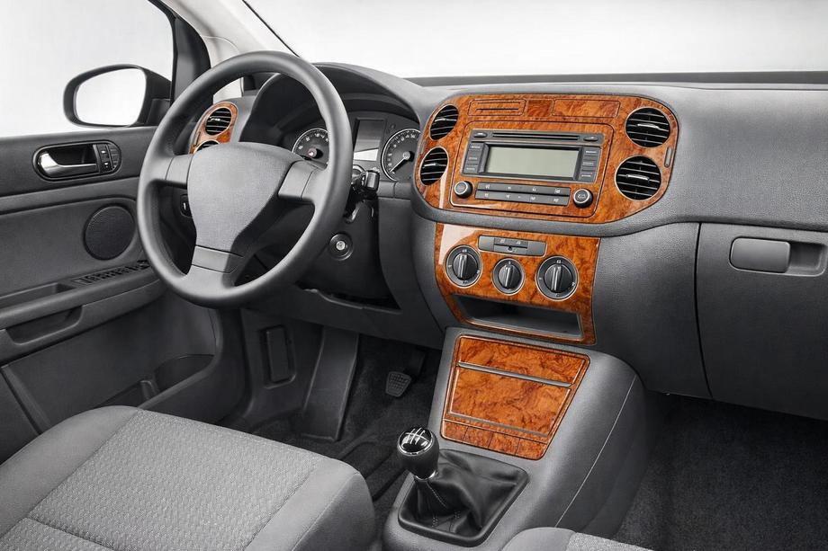 Volkswagen Golf Plus 2004-2014 рр. Накладки на панель Карбон Image