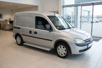 Opel Combo 2002-2012 рр. Бокові пороги Maya V2 (2 шт., алюміній) фото 1