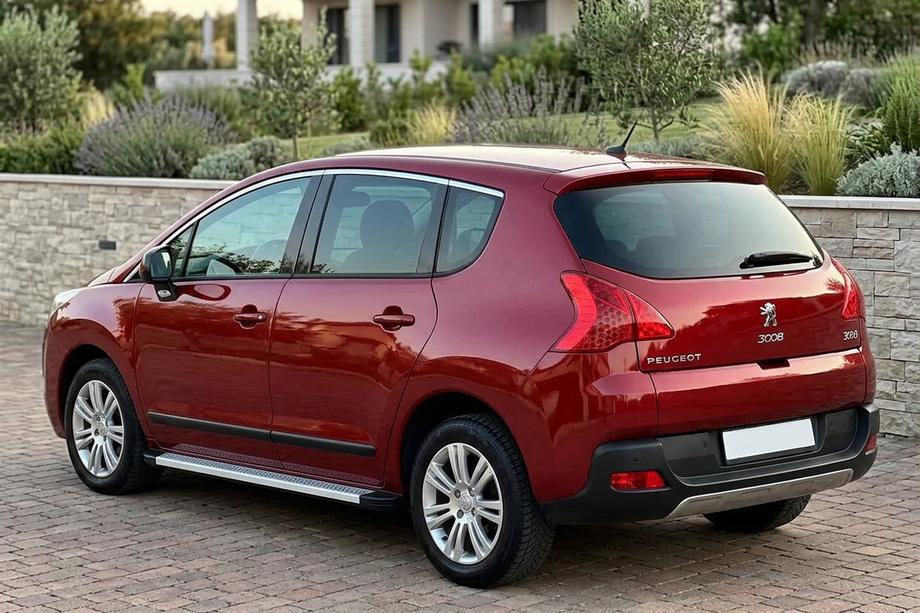 Peugeot 3008 2008-2016 рр. Бокові пороги Maya V2 (2 шт., алюміній) Image