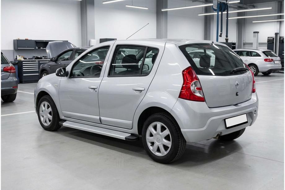 Renault Sandero 2007-2013 рр. Бокові пороги Maya V2 (2 шт., алюміній) Image