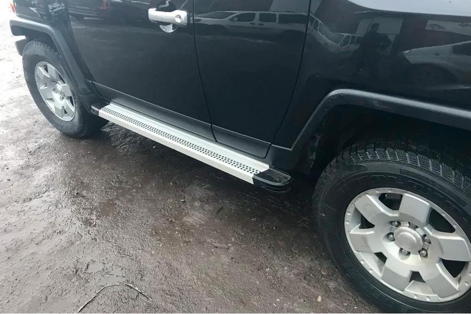 Toyota FJ Cruiser 2006-2022 рр. Бокові пороги Maya V2 (2 шт., алюміній) Фото 3