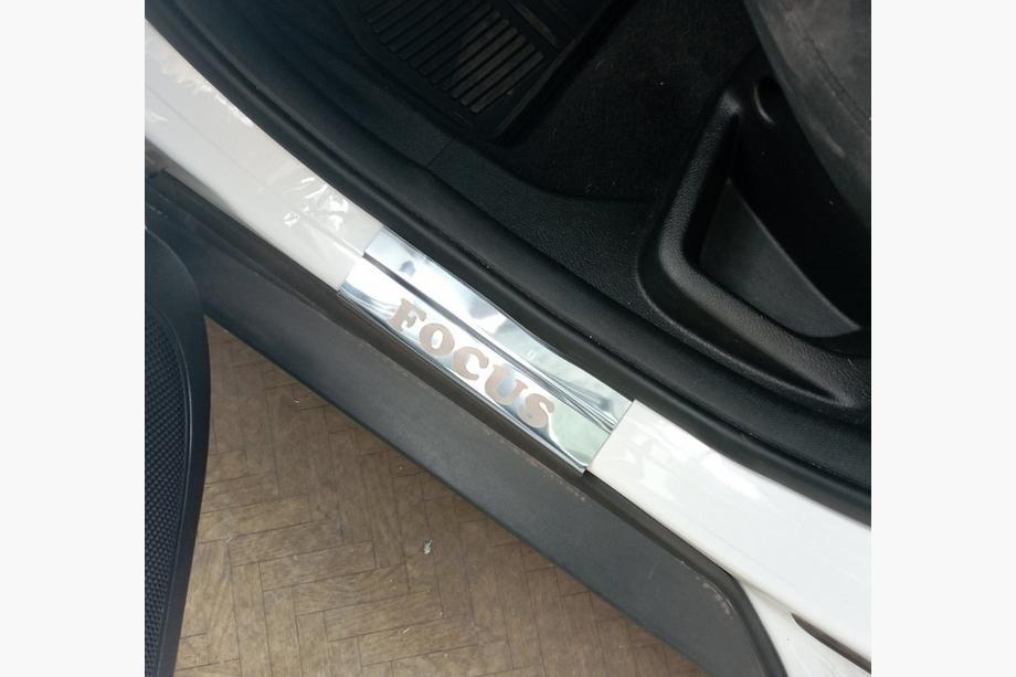 Ford Focus III 2011-2017 рр. Накладки на пороги Carmos V1 (4 шт., нерж.) Фото 3