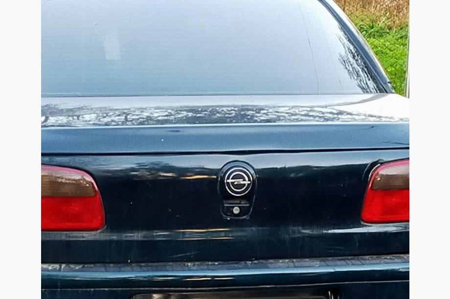 Opel Kadett 1984-1991 рр. Емблема, Туреччина Задня пряма (73мм) Фото 4