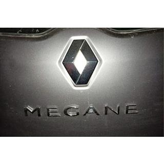 Напис Megane 908897337R (270мм на 25мм) Renault Megane III 2009-2016 рр. фото 2
