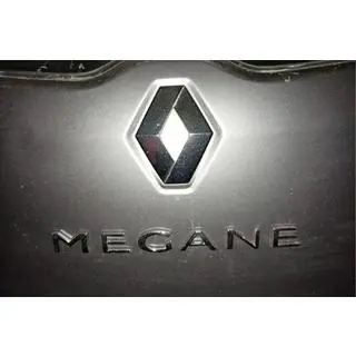 Напис Megane 908897337R (270мм на 25мм) фото 2