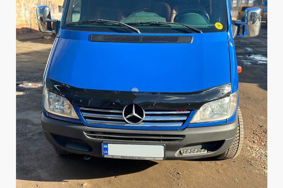 Mercedes Sprinter W901/902/903/904/905 1995-2006 рр. Дефлектор капота 2000-2006 (EuroCap) Image