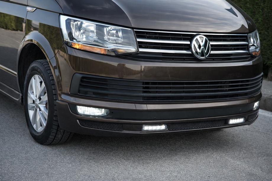 Volkswagen T6 2015-2024 рр. Накладка на передній бампер Sport 2-LED 2015-2018 (під фарбування) Фото 1