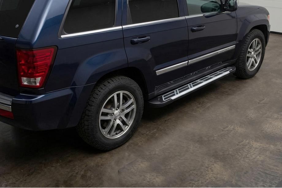 Jeep Grand Cherokee WK 2004-2010 рр. Бокові пороги Sunrise (2 шт., алюміній) Фото 1