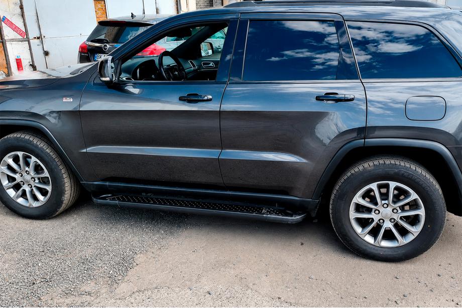 Jeep Grand Cherokee WK2 2010-2021 рр. Бокові пороги Allmond Black (2 шт., алюміній) Фото 3