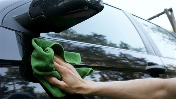 Кілька порад по догляду за автомобілем в літній період