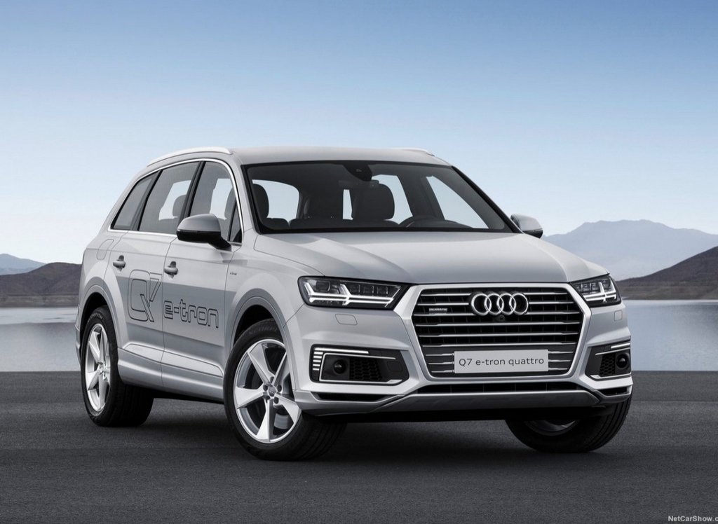 Огляд гібридного Audi Q7 e-Tron з дизельним двигуном