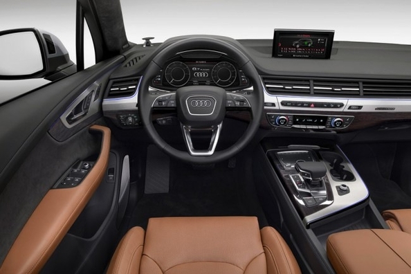 Огляд гібридного Audi Q7 e-Tron з дизельним двигуном