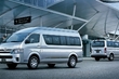 Огляд мікроавтобуса Toyota Hiace фото 3
