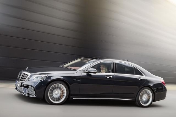 У Європі почалися продажі оновленого Mercedes-Benz S-Class Фото 5