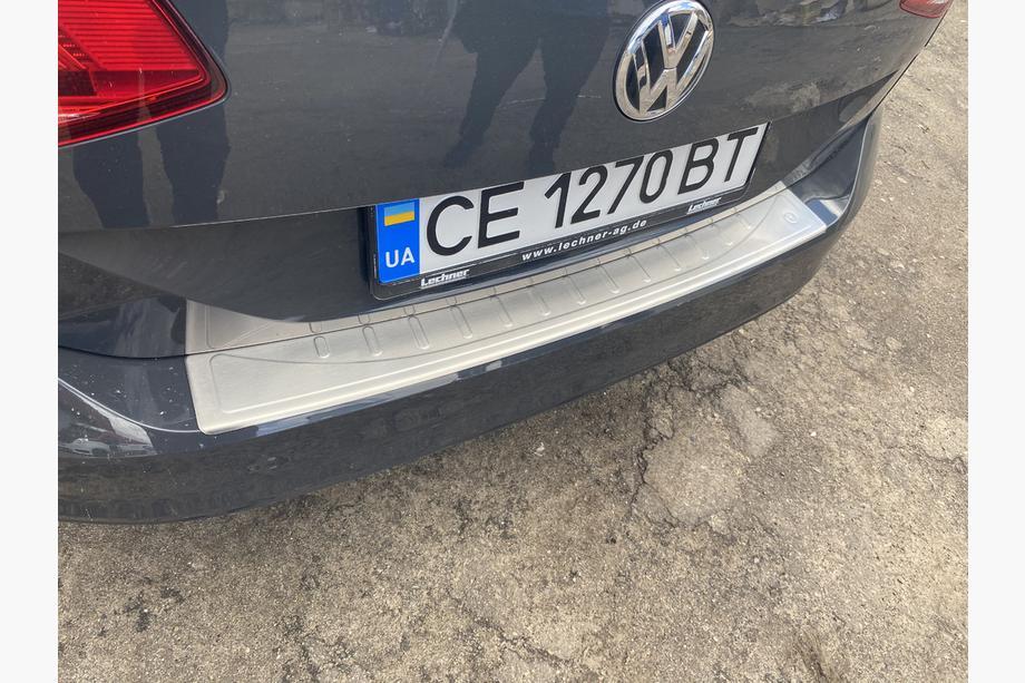 Volkswagen Passat B8 2015-2023 рр. Накладка на задній бампер OmsaLine (нерж) Sedan Фото 2