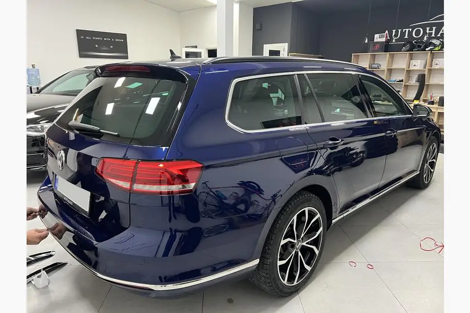 Volkswagen Passat B8 2015-2023 рр. Накладка на торец заднього бампера SD/SW (3 шт, нерж) Фото 4