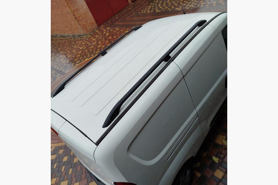 Fiat Doblo II 2010-2022 рр. рейлінги чорні Maxi, Металеві ніжки Фото 12
