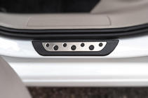 Volkswagen Golf 7/E-Golf 2012-2020 рр. Накладки на пороги Flexill Dotline (4 шт, нерж) фото 4