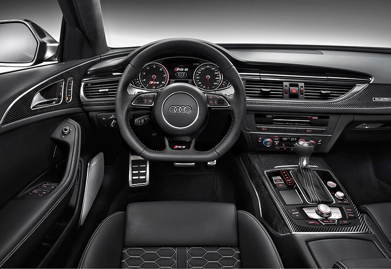 Огляд Audi S6 Avant