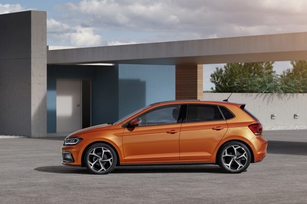 Огляд хетчбека Volkswagen Polo шостого покоління
