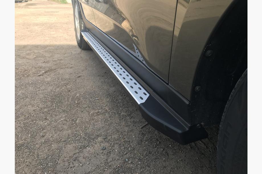 Бокові пороги OEM-BMW-V2 (2 шт, пластик) Image