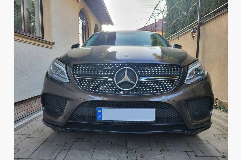 Mercedes GLE coupe C292 2015-2019 рр. Тюнінг решітка радіатора (Diamond Silver) Image