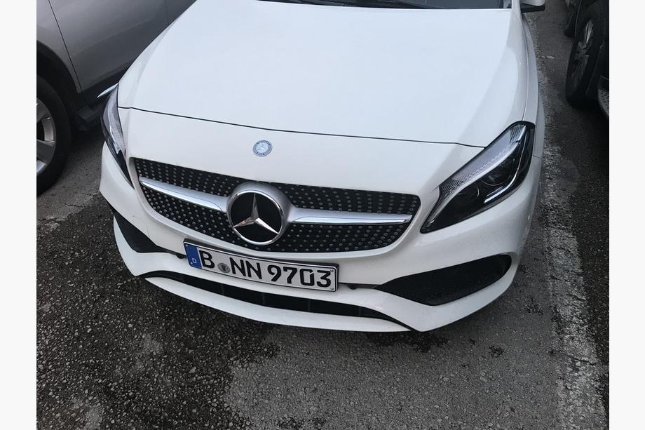 Mercedes C-class W205 2014-2021 рр. Передня решітка Diamond Silver (для Avantgarde/AMG-Line/C43 AMG) 2018+, з камерою Фото 8