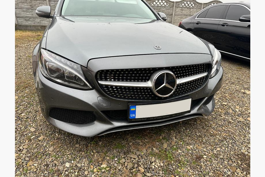 Mercedes C-class W205 2014-2021 рр. Передня решітка Diamond Silver (для Avantgarde/AMG-Line/C43 AMG) 2018+, з камерою Фото 2