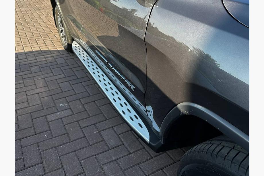 Jeep Grand Cherokee WK2 2010-2021 рр. Бокові пороги Оригінал (2 шт) Image