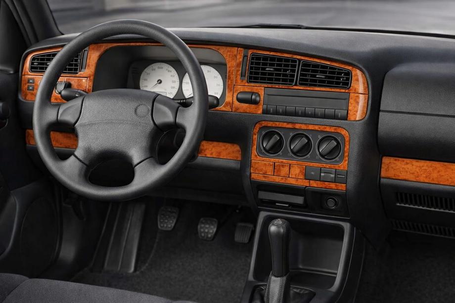 Volkswagen Vento 1992-1998 рр. Накладки на панель Алюміній Image