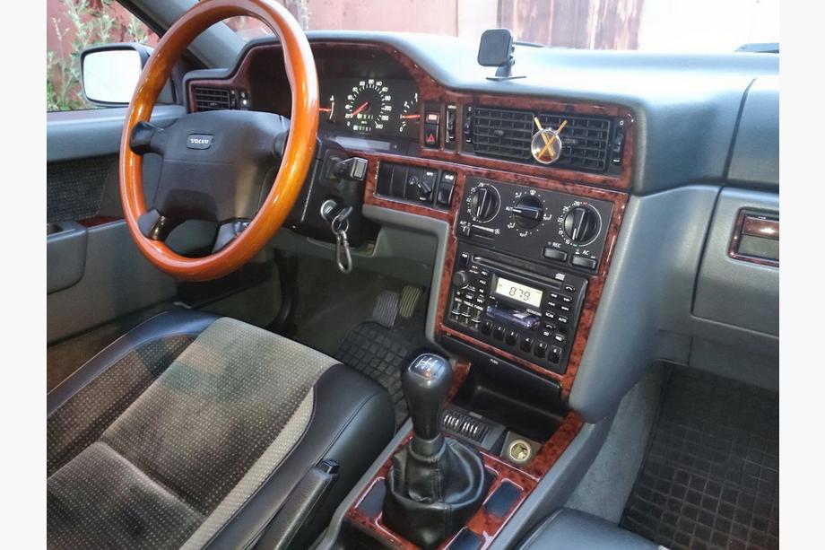 Volvo 850 1991-1997 рр. Накладки на панель (1993-1997) Image