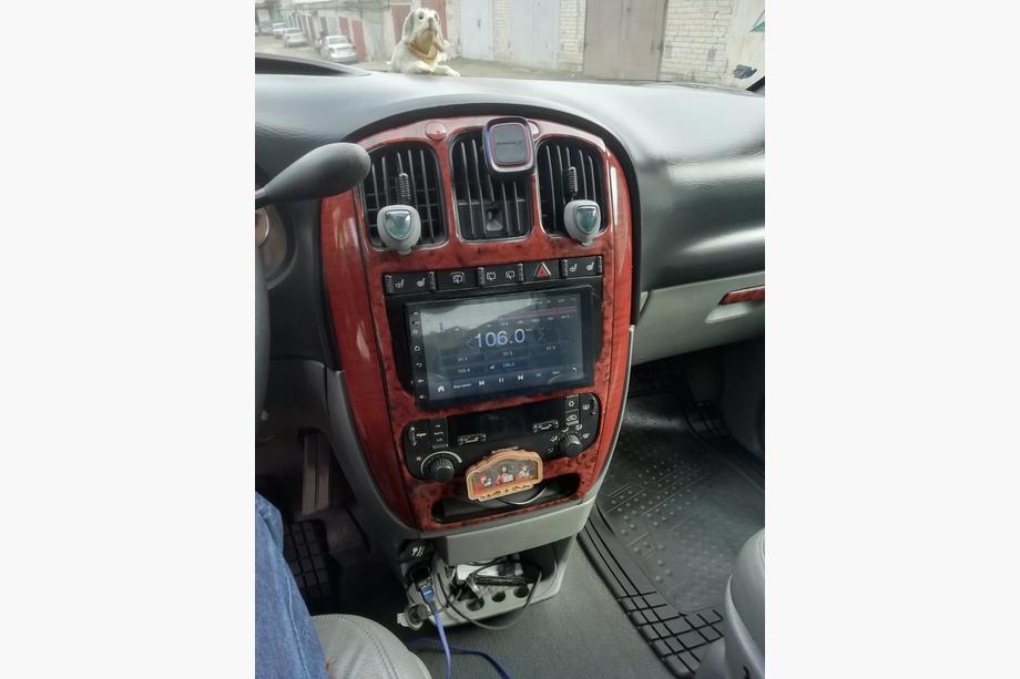 Chrysler Voyager 2001-2007 рр. Накладки на панель (Meric) Image