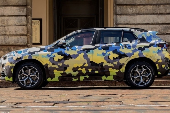 У Мілані показали новий крос-купе BMW X2