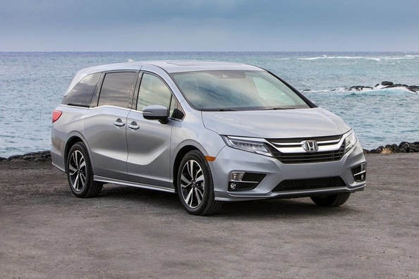 Огляд мінівена Honda Odyssey