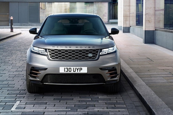 Огляд нового позашляховика Land Rover Velar Фото 3