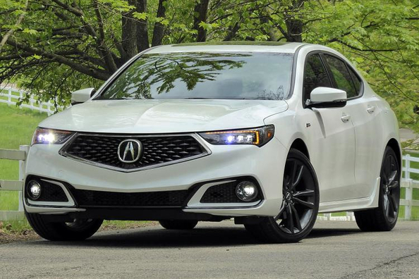 Оновлений преміальний седан Acura TLX Фото 1
