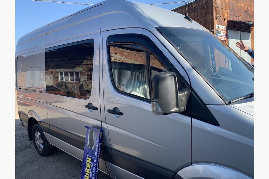 Mercedes Sprinter W906 2006-2018 рр. Вітровики клеючі (2 шт, Niken) Фото 6