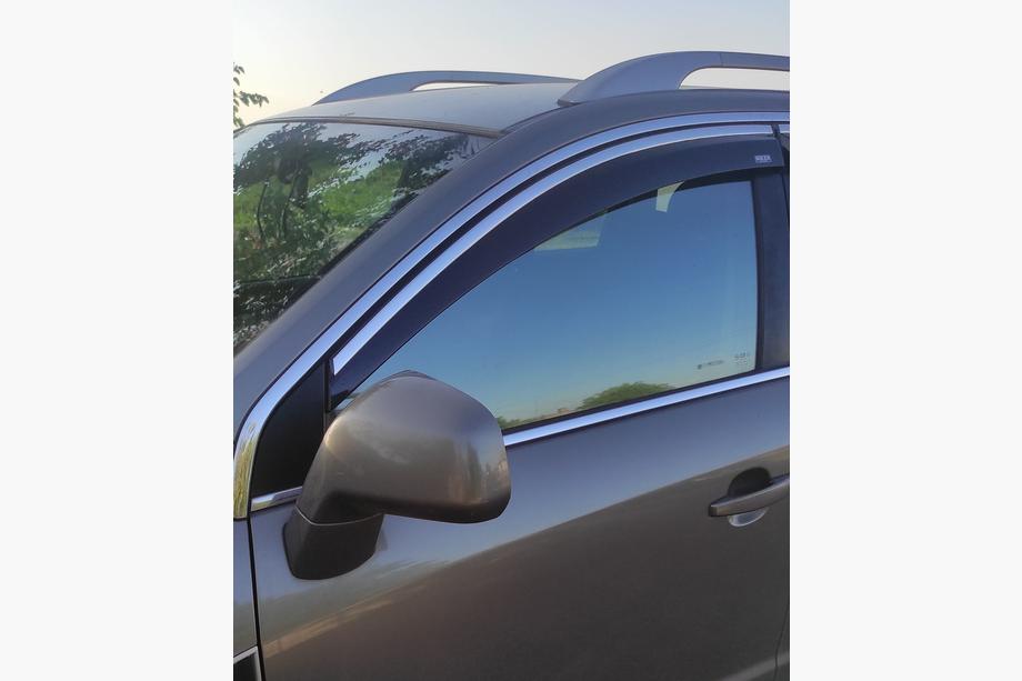 Chevrolet Captiva 2006-2019 рр. Вітровики з хромованим молдингом (4 шт, Niken) Фото 6