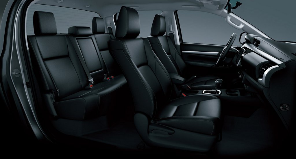 Огляд пікапа Toyota Hilux